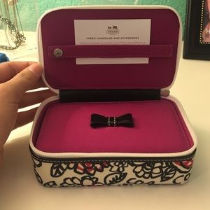 Coach poppy print accessory holder