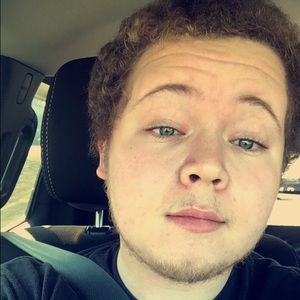 Meet your Posher, Zac