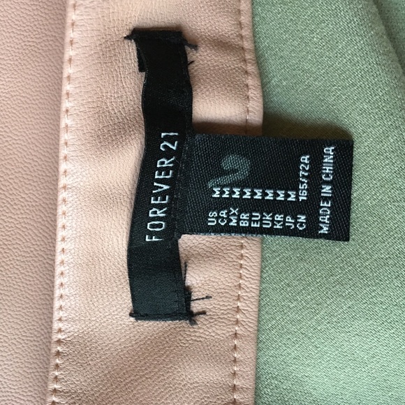 Forever 21 Nude Mini Skirt - Picture 5 of 5