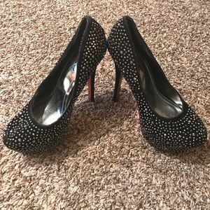 Black Rhinestone pump/heels