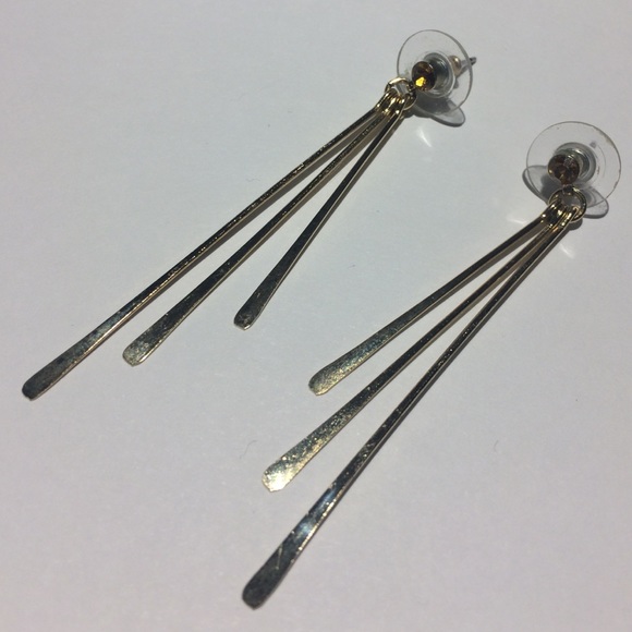 Gold earrings - Picture 1 of 3