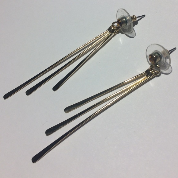 Gold earrings - Picture 3 of 3