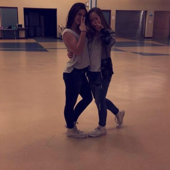 Meet your Posher, Emily