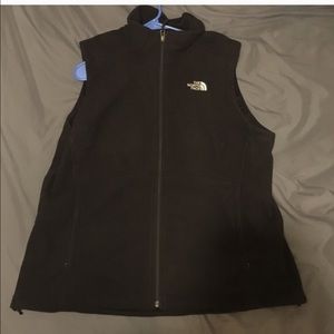 SOLD Black North Face Vest Size XL