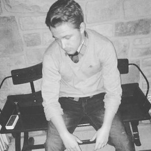 Meet your Posher, Thomas