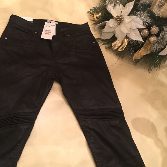 Skinny stretch Black Leather Jeans!