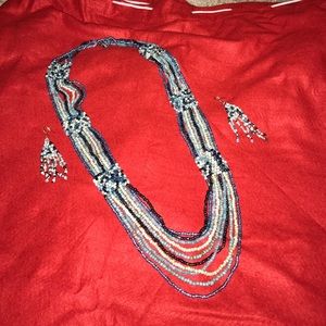 Long necklace with earrings