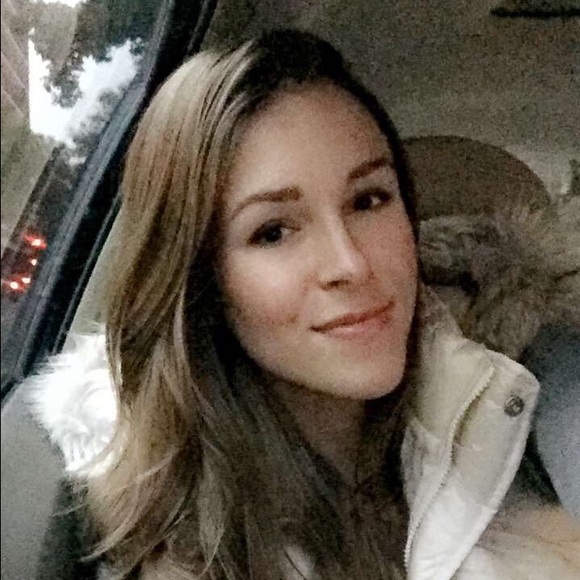 Meet your Posher, Megan