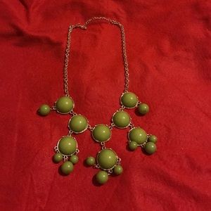 Green bubble necklace