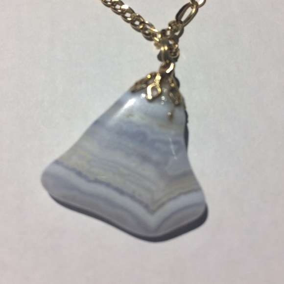 Gold necklace - Picture 4 of 4