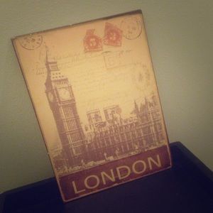 Vintage/retro tin London wall art