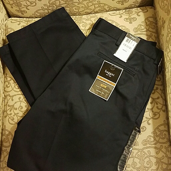 Haggar Other - Men's Haggar Classic Fit W2W Pants