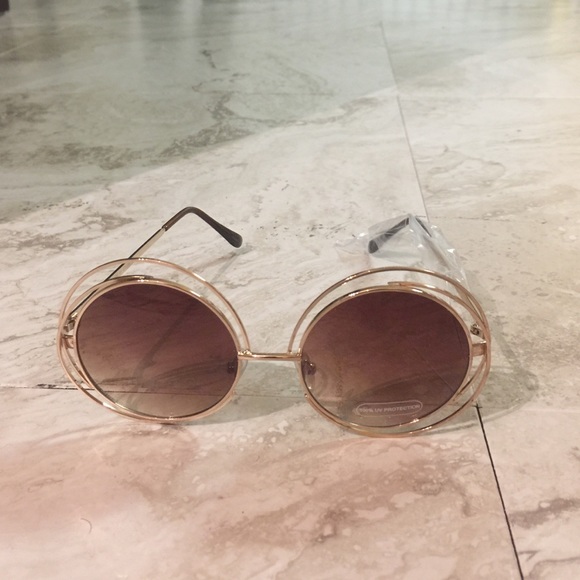 Woman's Sunglasses