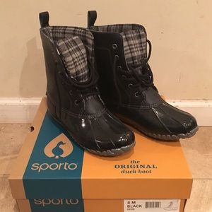 The original Duck Boot