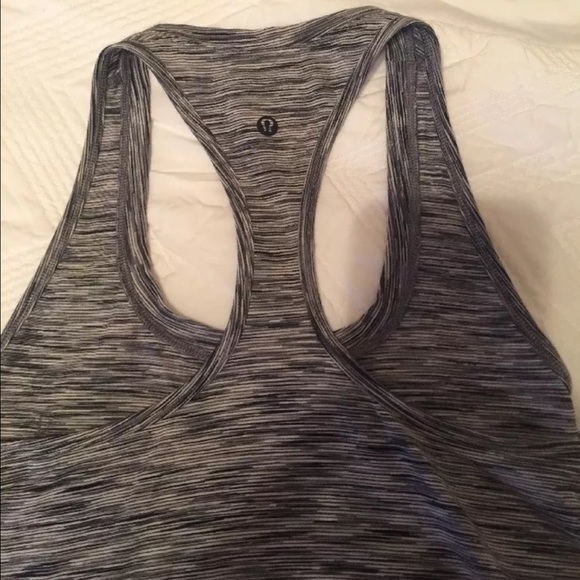 Lululemon space dye black white yogi racerback 8 - Picture 3 of 3