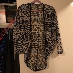 Umgee black patterned cardigan