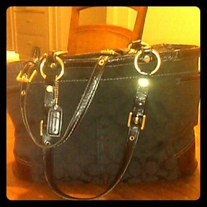 Coach Vintage Black  Singnature bag