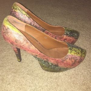 Women's Shoes Size 10