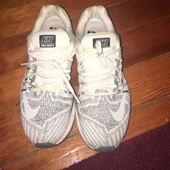 Women's Nike shoes