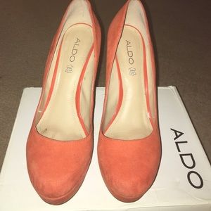 Aldo orange suede pumps SOLD!!