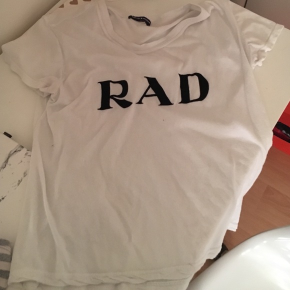 rad brandy melville tee
