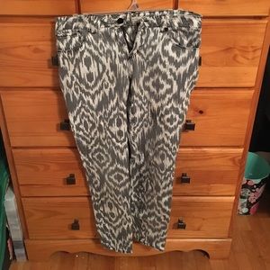 Forever 21 Patterned Skinny Jeans