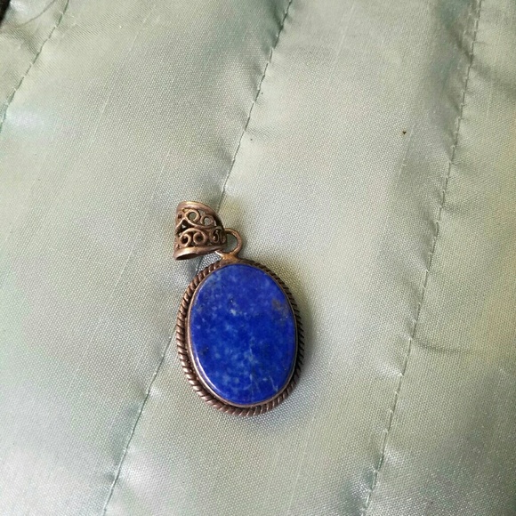 Lapis lazuli pendant