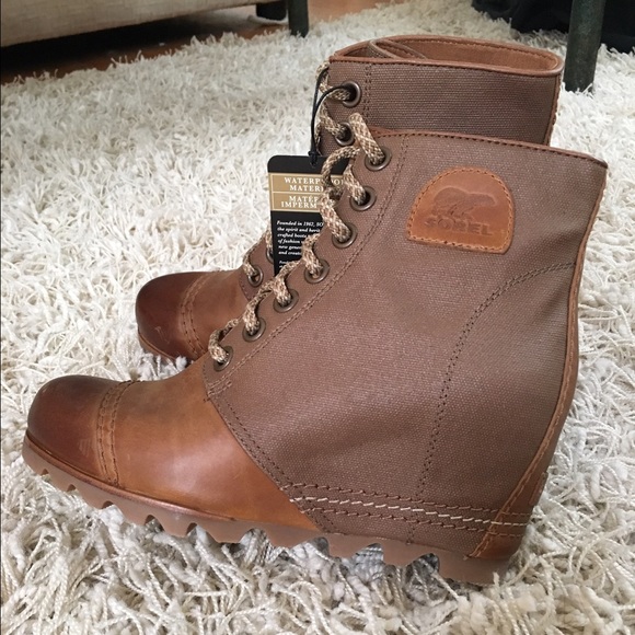 Sorel Premium 1964 Wedge Boots