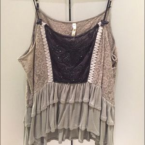 Green and Black Top!