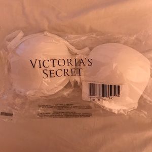 White Victoria's Secret bra