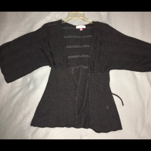 Front-tie sweater/cover up