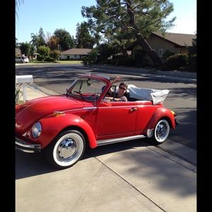 Meet your Posher, Debbie