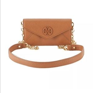 Tory Burch Stacked T with gold chain, dust bag