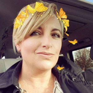 Meet your Posher, Mia