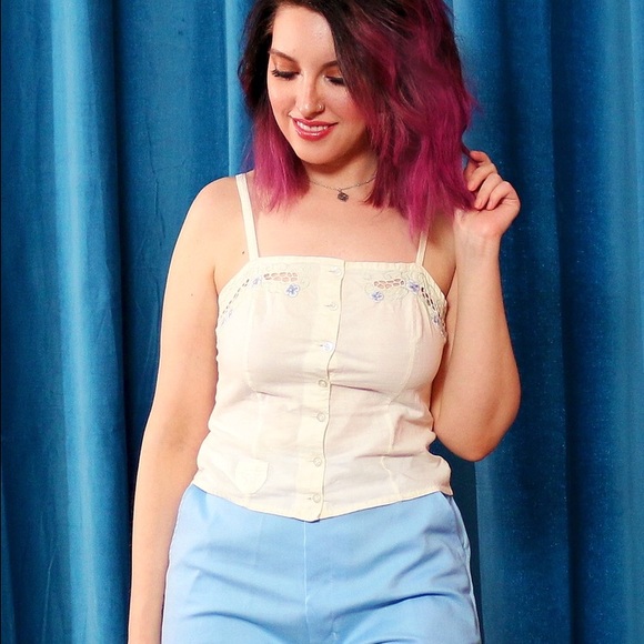Vintage Tops - Vintage Embroidered Crop Top Vintage Tops - Vintage Embroidered Crop Top