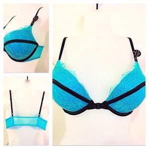 Victoria's Secret Bombshell Bra - NWT