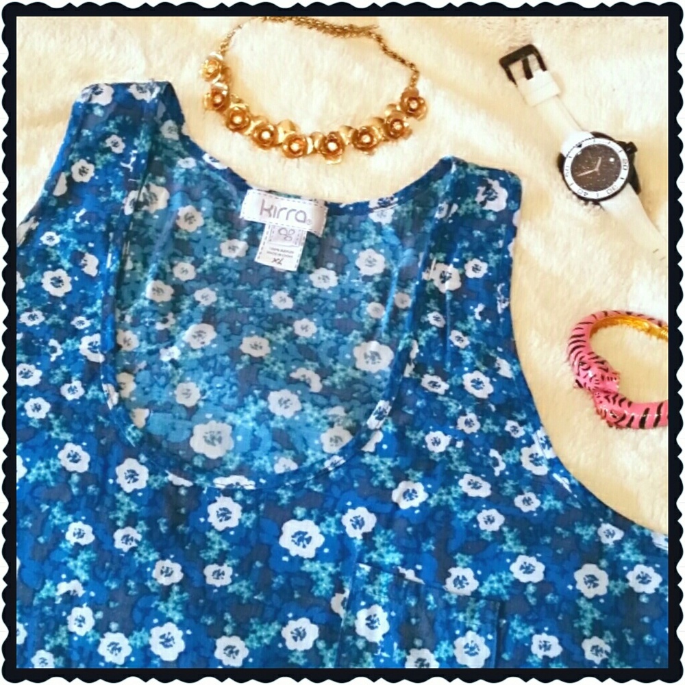 Flowly Floral Tank