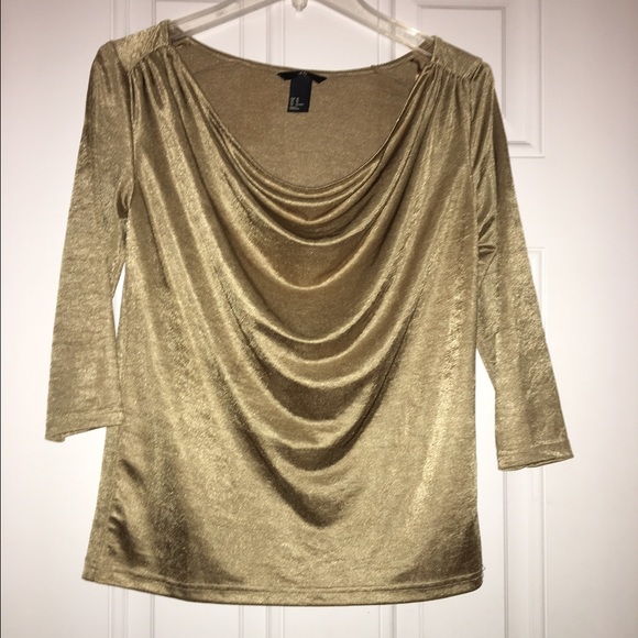 🚫SOLD🚫 H&M gold top