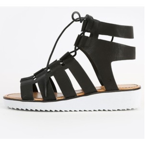 Bamboo Pansy-03 cut out Flatform sandals