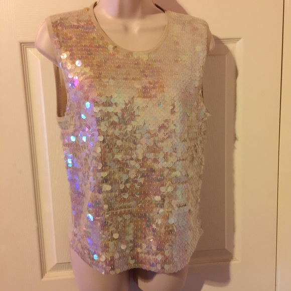 Bloomingdale's Tops - Bloomingdales