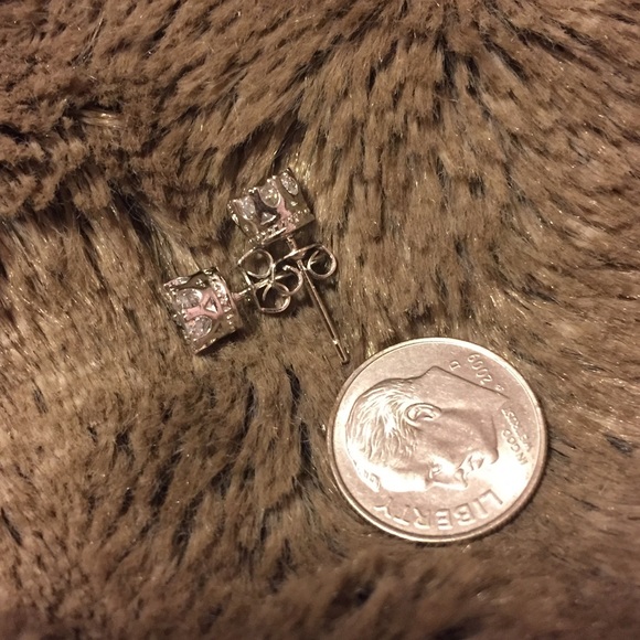 NEW sterling silver crown CZ earrings - Picture 2 of 3