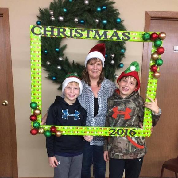 Meet your Posher, Cindy - Picture 2 of 2