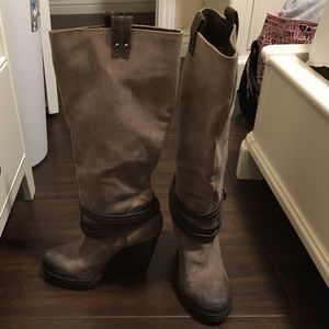 Jessica Simpson "Kit" wedged boots