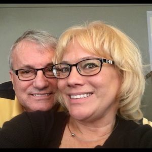 Meet your Posher, Cari