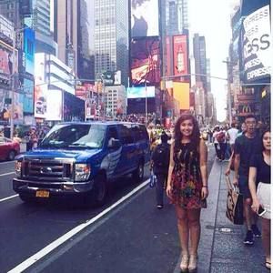 Meet your Posher, Aldora