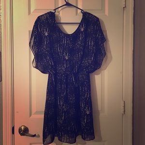 Short sleeves black and white party dress