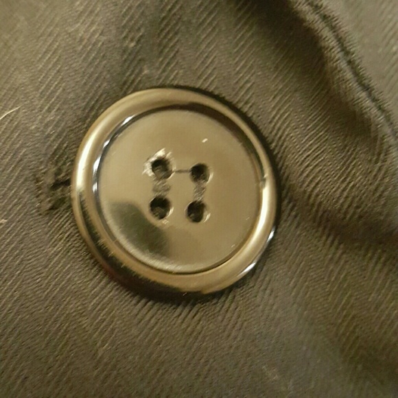 Sleeveless Button Front Jacket - Picture 3 of 3