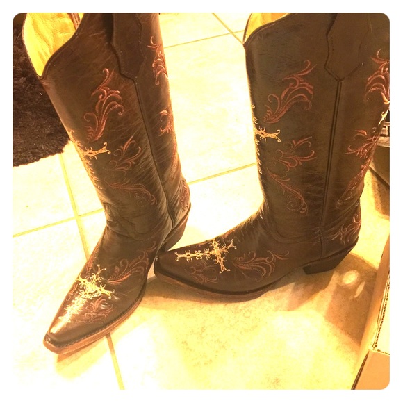 Corral Cowboy Boots