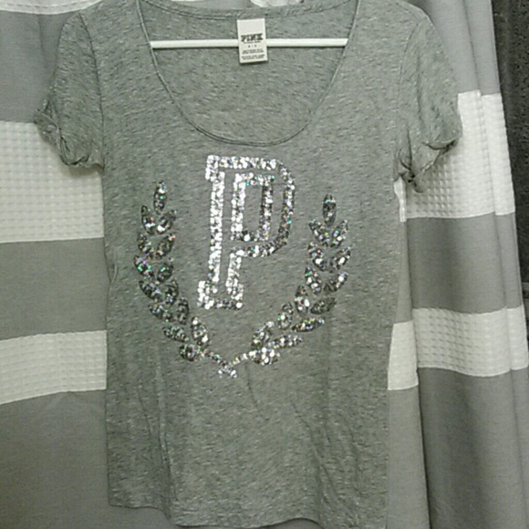 Grey VS Pink t shirt sp