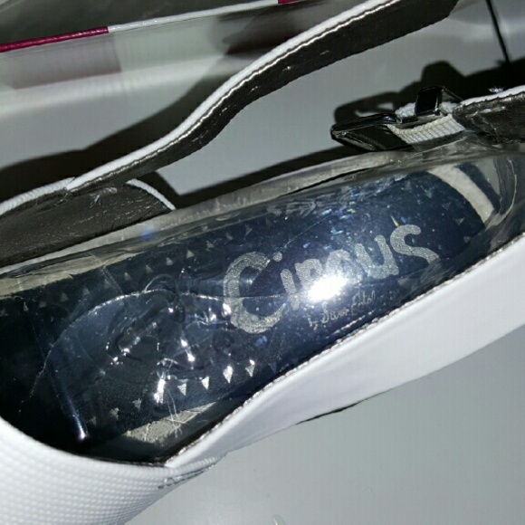 Sam Edelman Sandals - Picture 3 of 4